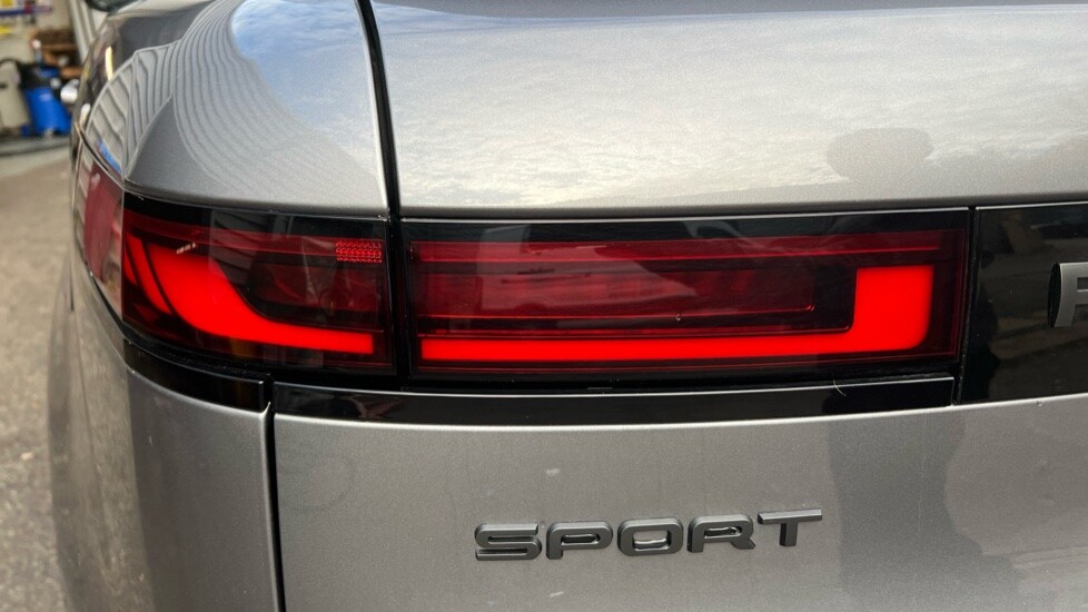 Used Land Rover Range Rover Sport 2024 for sale - 76458995: Photo 19