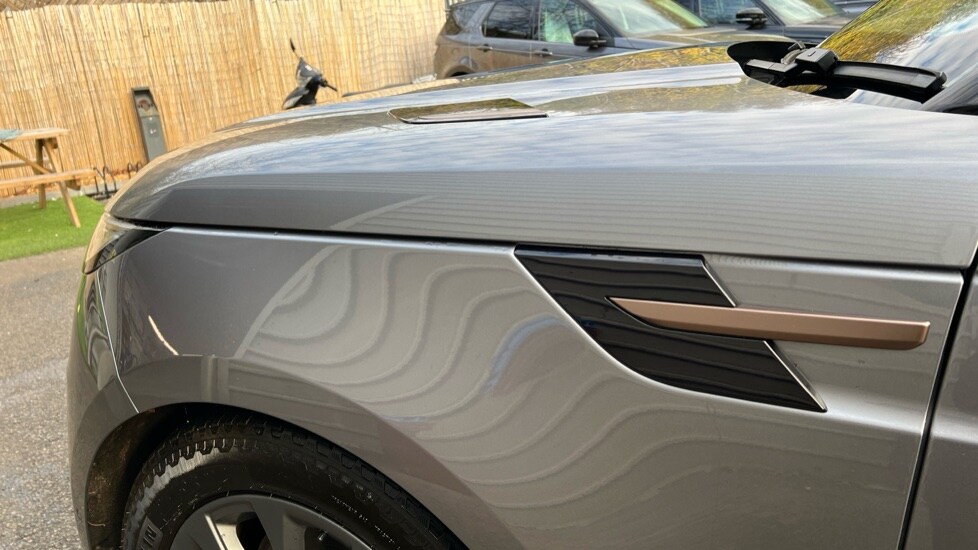 Used Land Rover Range Rover Sport 2024 for sale - 76458995: Photo 20