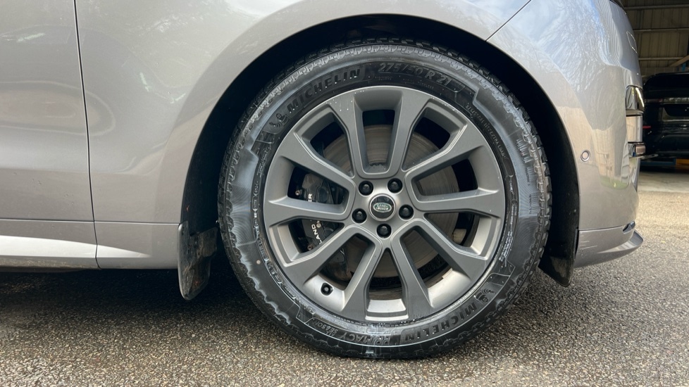 Used Land Rover Range Rover Sport 2024 for sale - 76458995: Photo 8