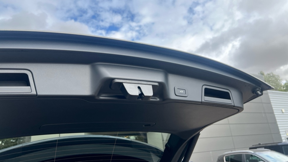 Used Land Rover Range Rover Evoque 2025 for sale - 76393539: Photo 20