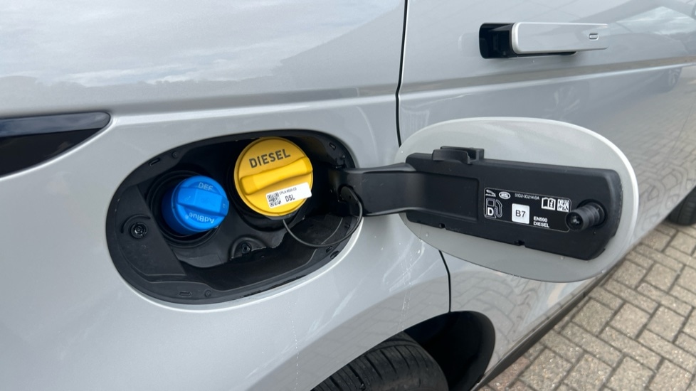 Used Land Rover Range Rover Evoque 2025 for sale - 76393539: Photo 37