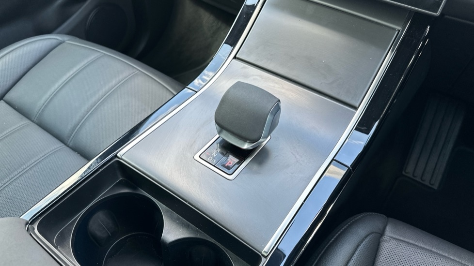 Used Land Rover Range Rover Evoque 2025 for sale - 75984682: Photo 13