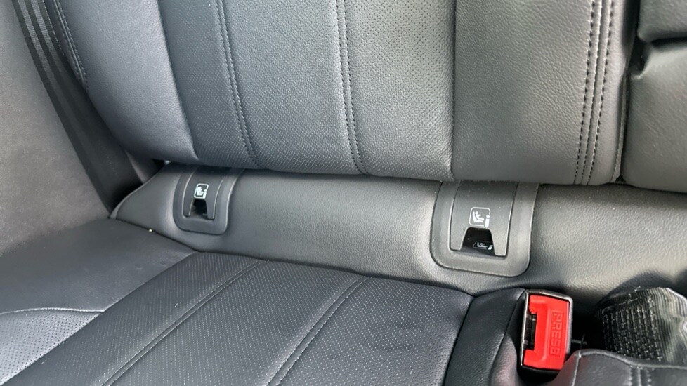 Used Land Rover Range Rover Evoque 2025 for sale - 75984682: Photo 24