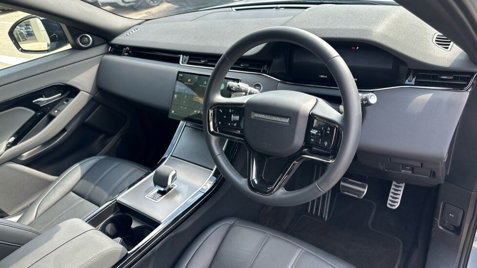 Used Land Rover Range Rover Evoque 2025 for sale - 75984682: Photo 28