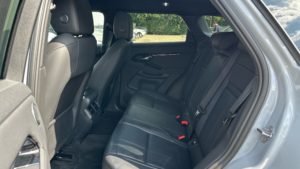 Used Land Rover Range Rover Evoque 2025 for sale - 75984682: Photo 4
