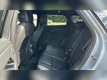 Used Land Rover Range Rover Evoque 2025 for sale - 75984682: Photo 4