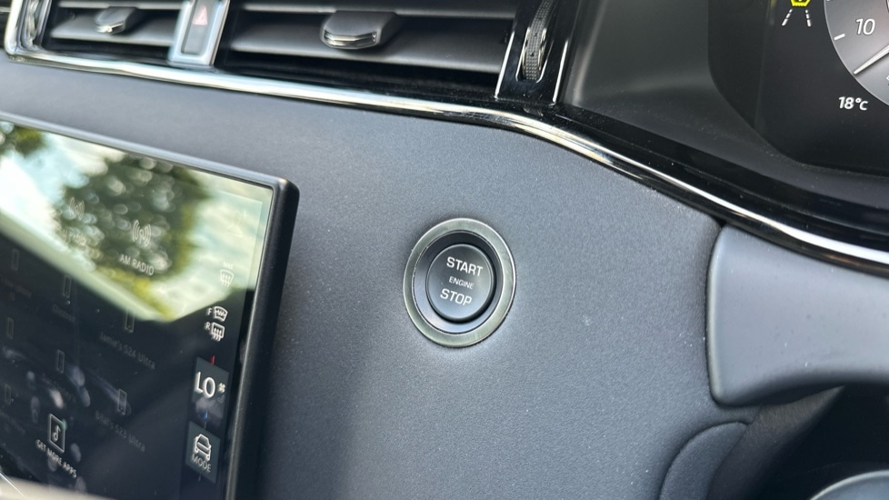 Used Land Rover Range Rover Evoque 2025 for sale - 75984682: Photo 52