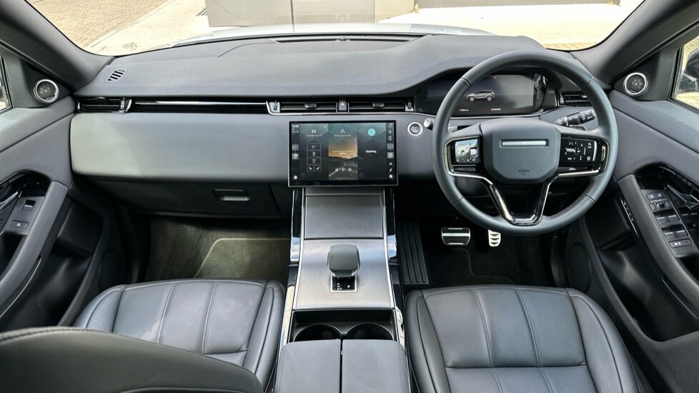 Used Land Rover Range Rover Evoque 2025 for sale - 75984682: Photo 9