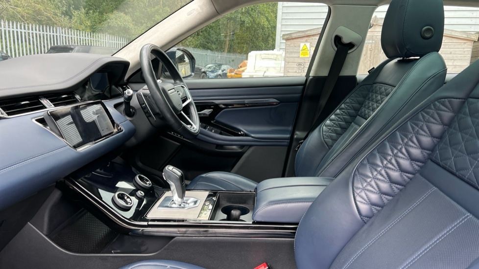 Used Land Rover Range Rover Evoque 2021 for sale - 76007811: Photo 3