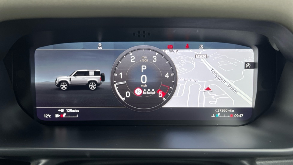 Used Land Rover Defender 2021 for sale - 76871112: Photo 13