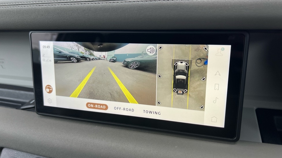 Used Land Rover Defender 2021 for sale - 76871112: Photo 26