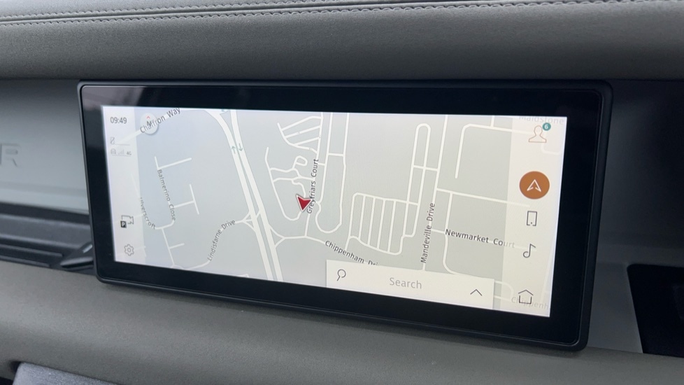 Used Land Rover Defender 2021 for sale - 76871112: Photo 27