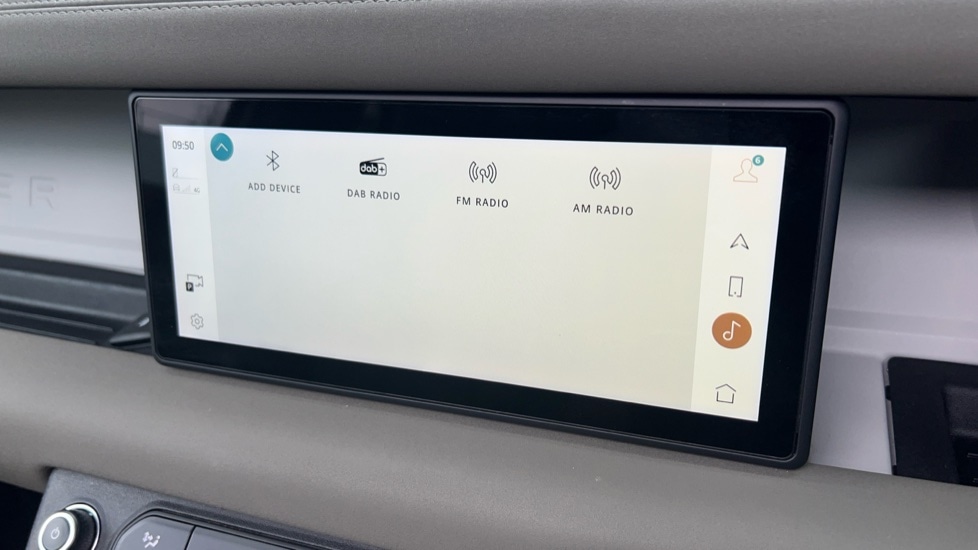 Used Land Rover Defender 2021 for sale - 76871112: Photo 35