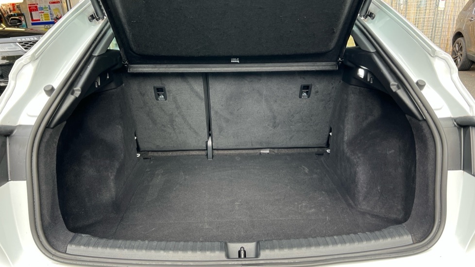 Used Audi Q4 e-tron 2023 for sale - 76261612: Photo 15