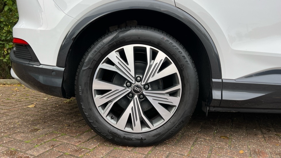 Used Audi Q4 e-tron 2023 for sale - 76261612: Photo 19