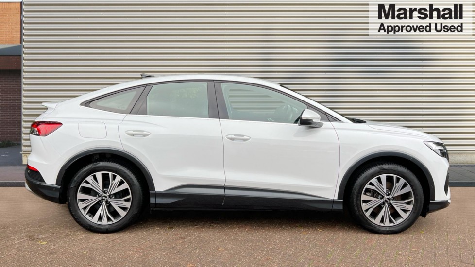 Used Audi Q4 e-tron 2023 for sale - 76261612: Photo 2