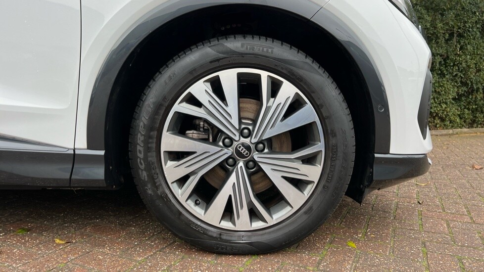 Used Audi Q4 e-tron 2023 for sale - 76261612: Photo 20