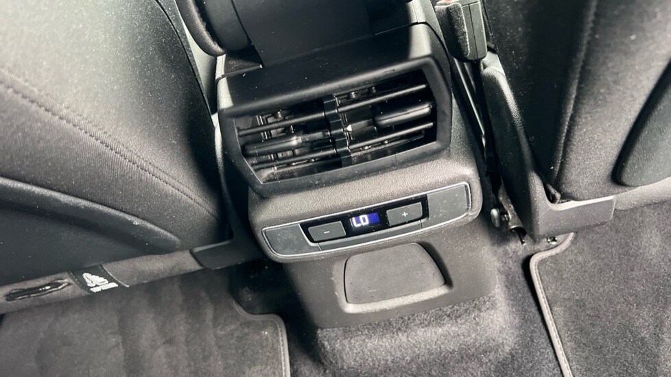 Used Audi Q4 e-tron 2023 for sale - 76261612: Photo 33