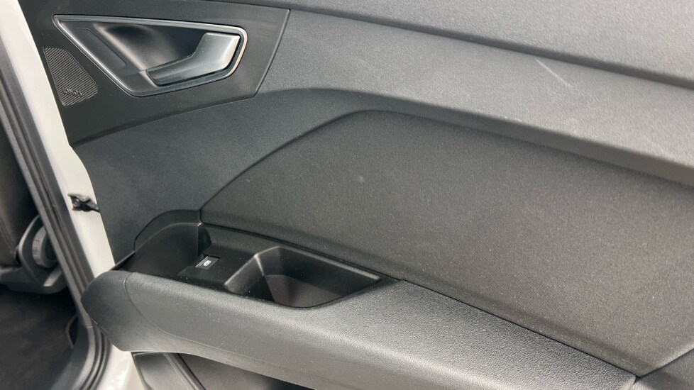 Used Audi Q4 e-tron 2023 for sale - 76261612: Photo 43