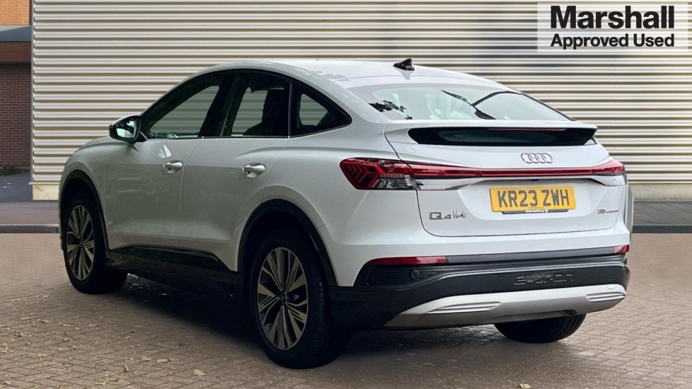 Used Audi Q4 e-tron 2023 for sale - 76261612: Photo 5