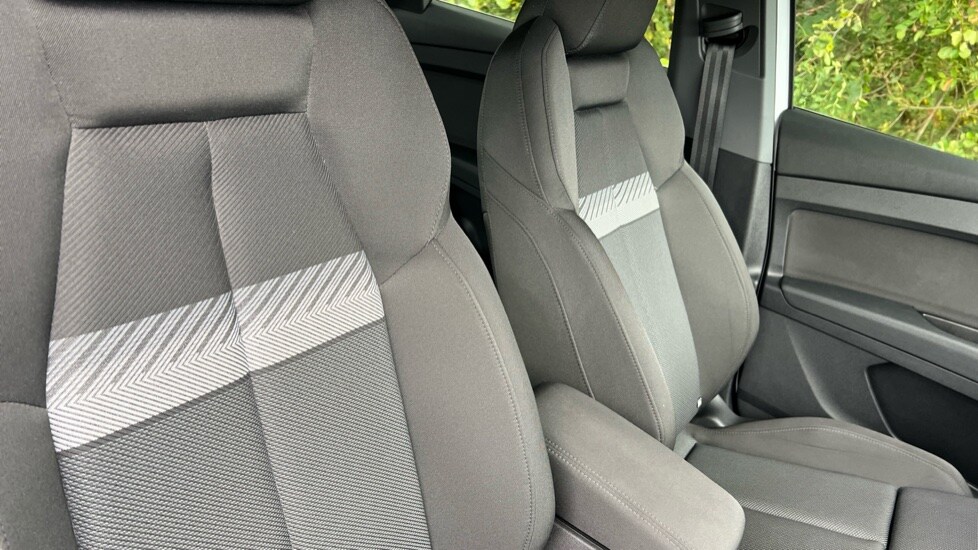 Used Audi Q4 e-tron 2023 for sale - 76261612: Photo 51