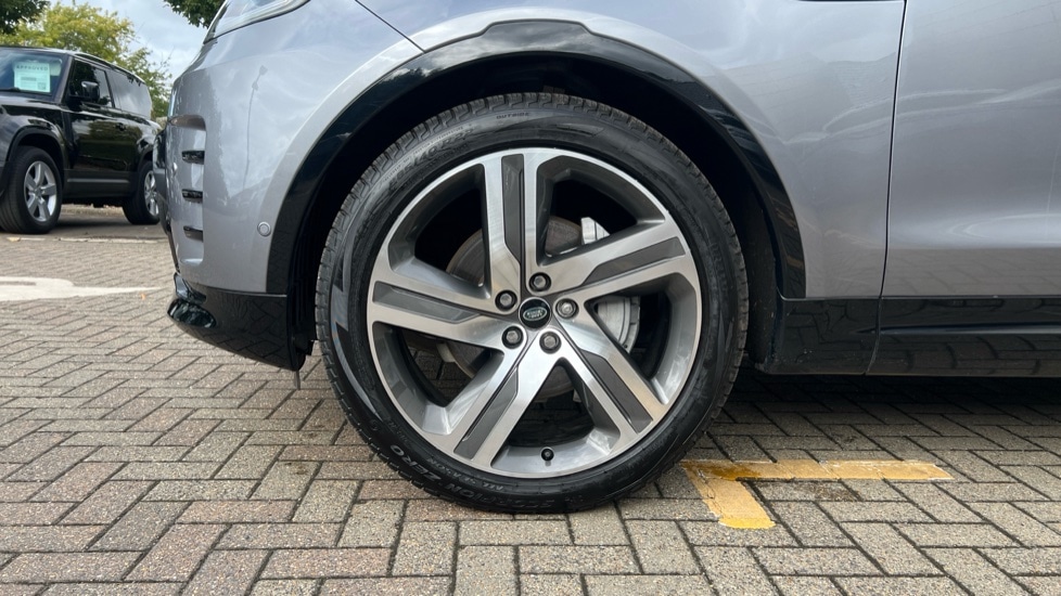 Used Land Rover Discovery 2023 for sale - 76575051: Photo 31