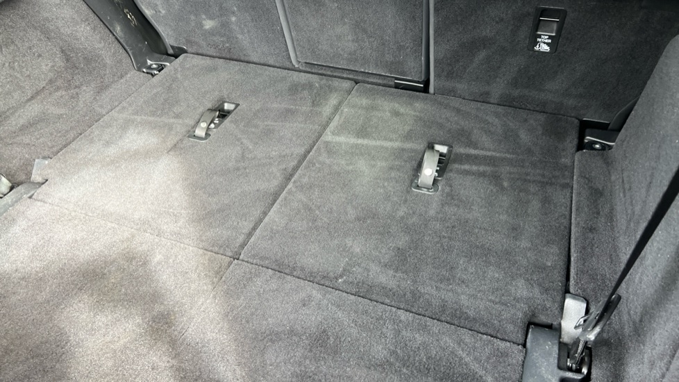 Used Land Rover Discovery 2023 for sale - 76575051: Photo 39