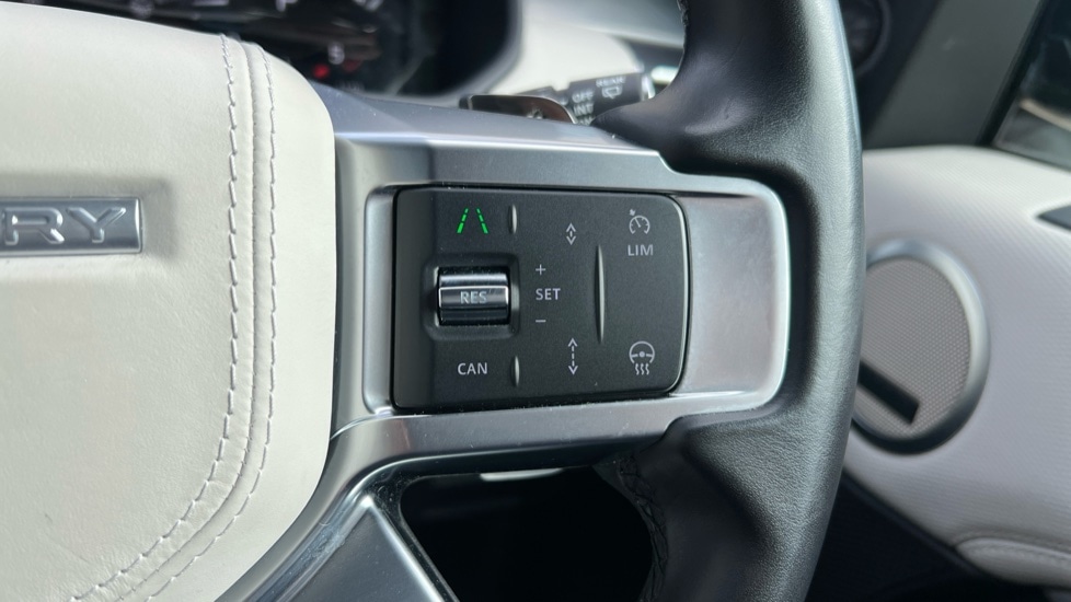 Used Land Rover Discovery 2023 for sale - 76575051: Photo 54