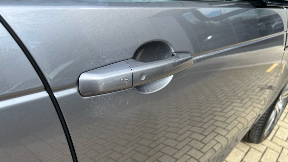 Used Land Rover Discovery 2023 for sale - 76575051: Photo 64