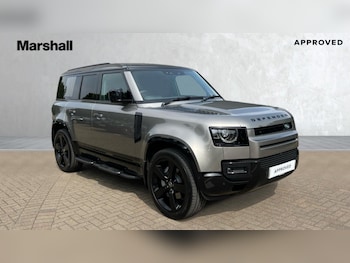 Land Rover - Defender