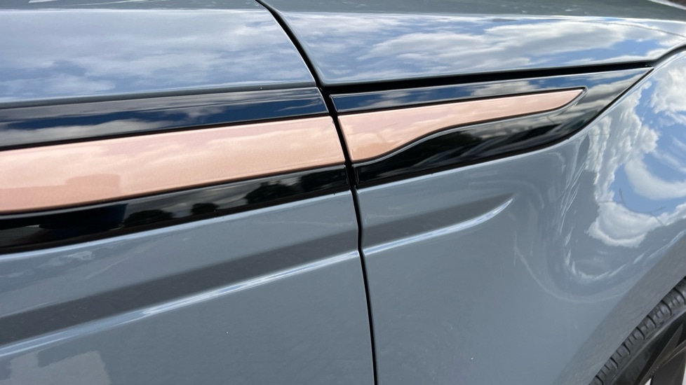 Used Land Rover Range Rover Evoque 2021 for sale - 76014980: Photo 24
