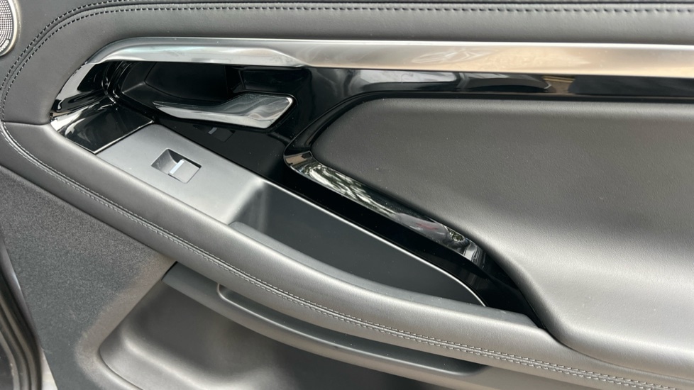 Used Land Rover Range Rover Evoque 2023 for sale - 76116782: Photo 42