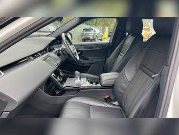 Used Land Rover Range Rover Evoque 2022 for sale - 76528882: Photo