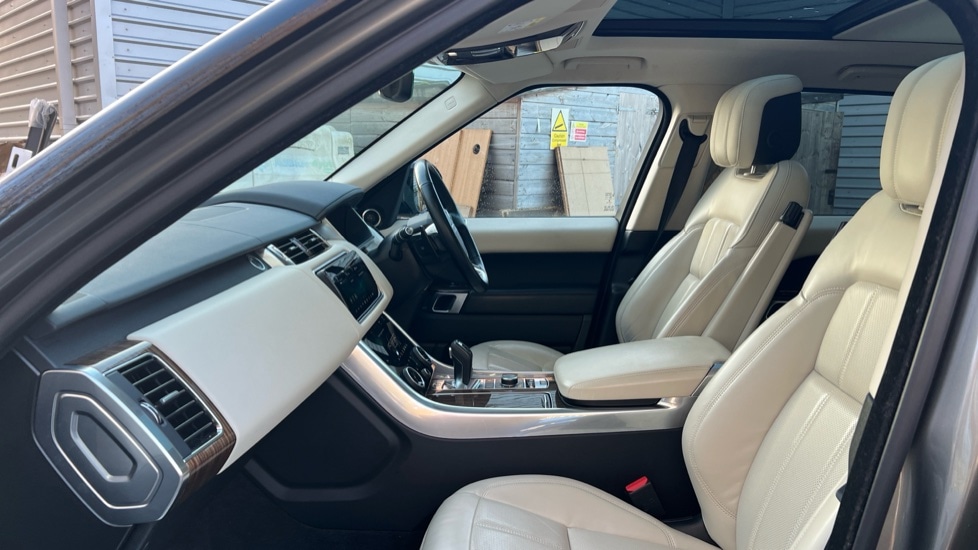 Used Land Rover Range Rover Sport 2020 for sale - 77057808: Photo 3