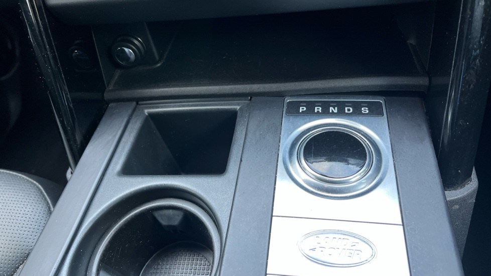 Used Land Rover Discovery 2017 for sale - 76415267: Photo 14