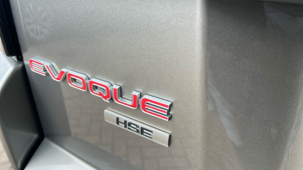 Used Land Rover Range Rover Evoque 2018 for sale - 76487463: Photo 39