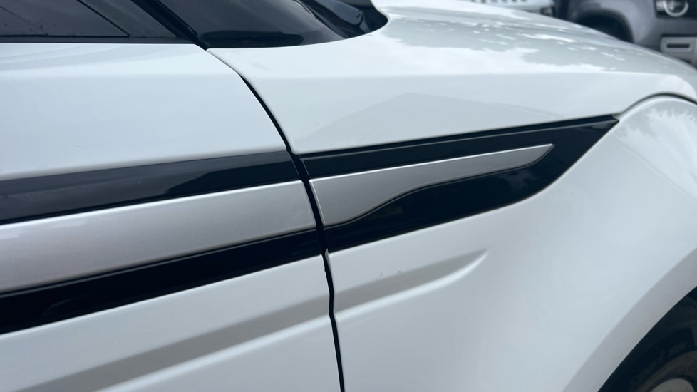 Used Land Rover Range Rover Evoque 2021 for sale - 76684078: Photo 24