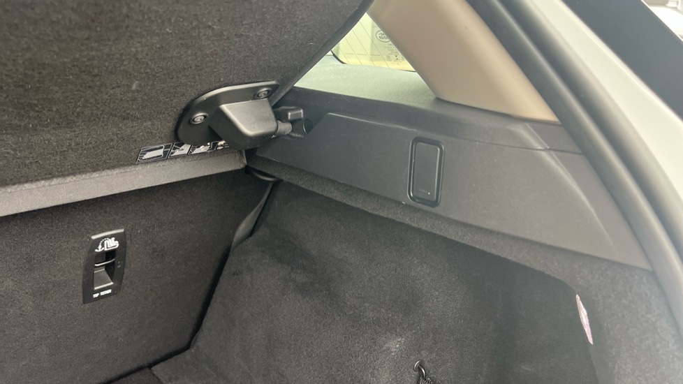 Used Land Rover Range Rover Evoque 2021 for sale - 76684078: Photo 37