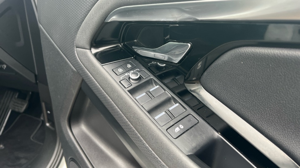 Used Land Rover Range Rover Evoque 2021 for sale - 76684078: Photo 52