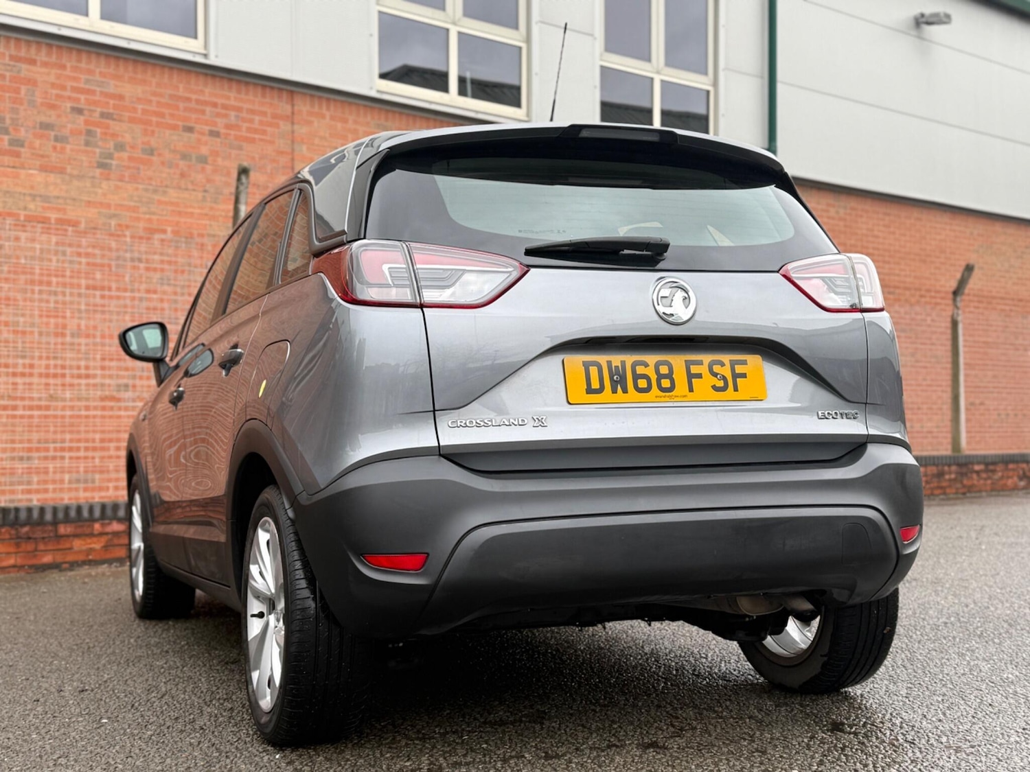 Used Vauxhall Crossland X 2019 for sale - 76878416: Photo 2