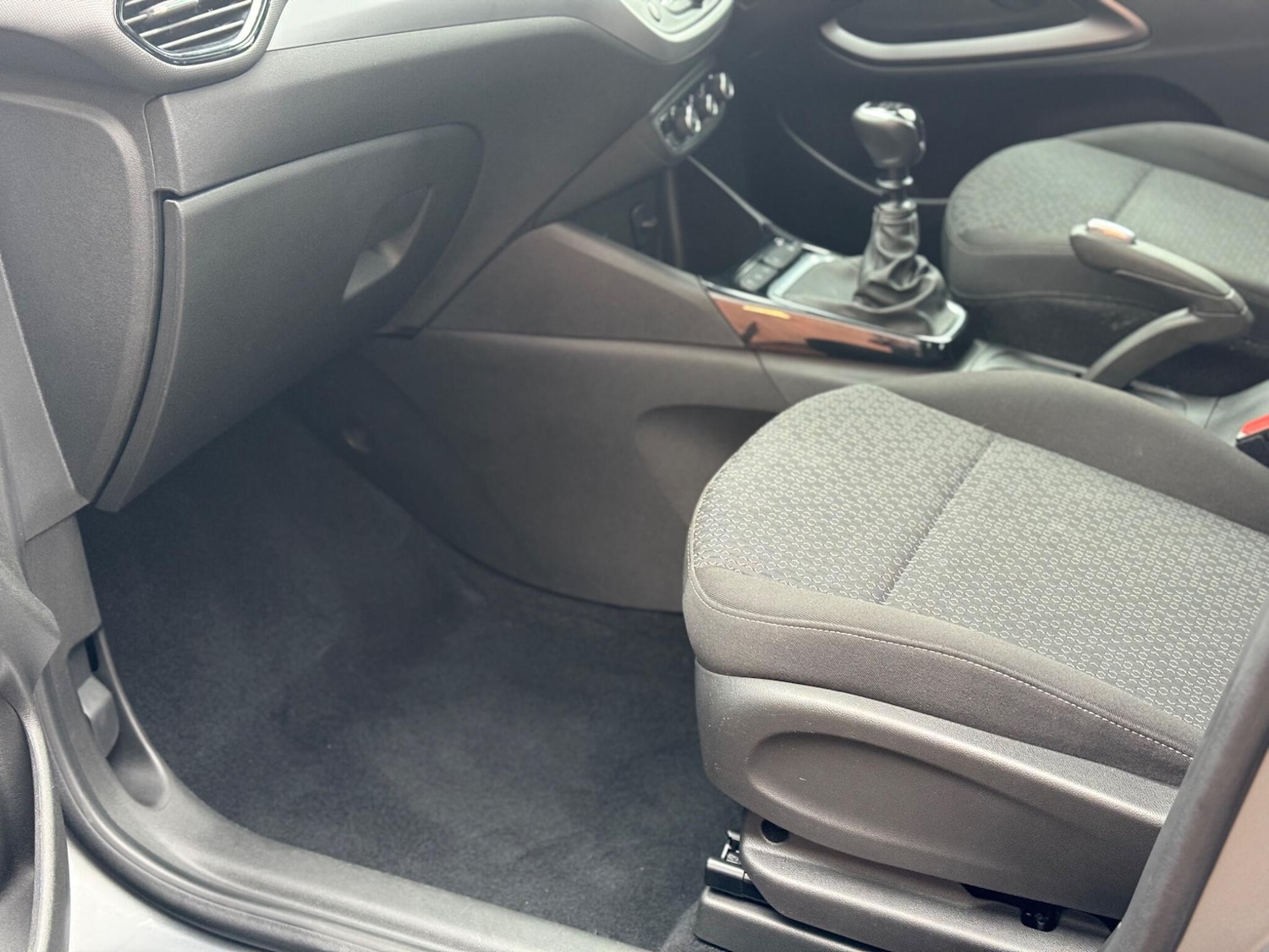 Used Vauxhall Crossland X 2019 for sale - 76878416: Photo 31