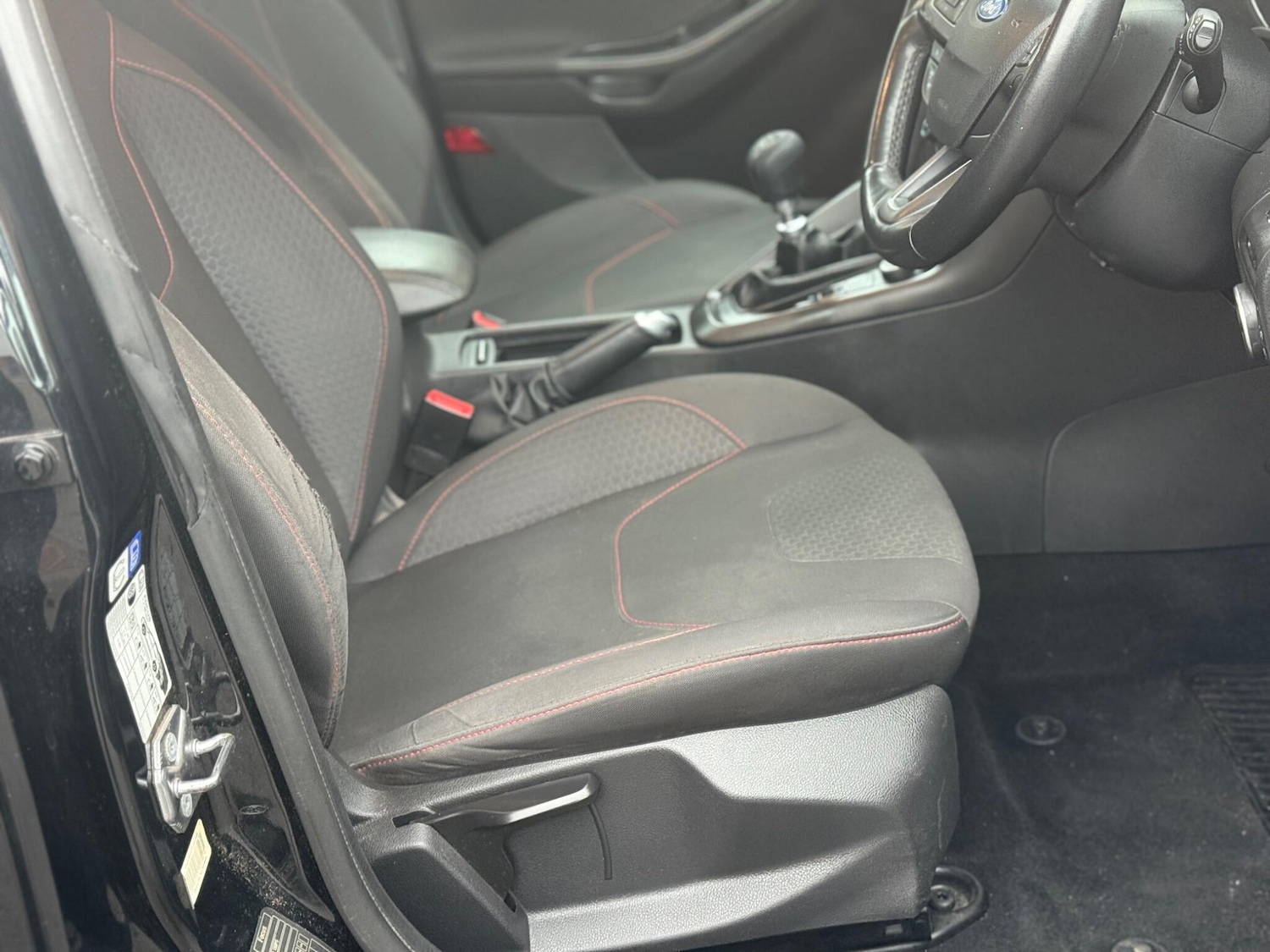 Used Ford Focus 2015 for sale - 77166479: Photo 13