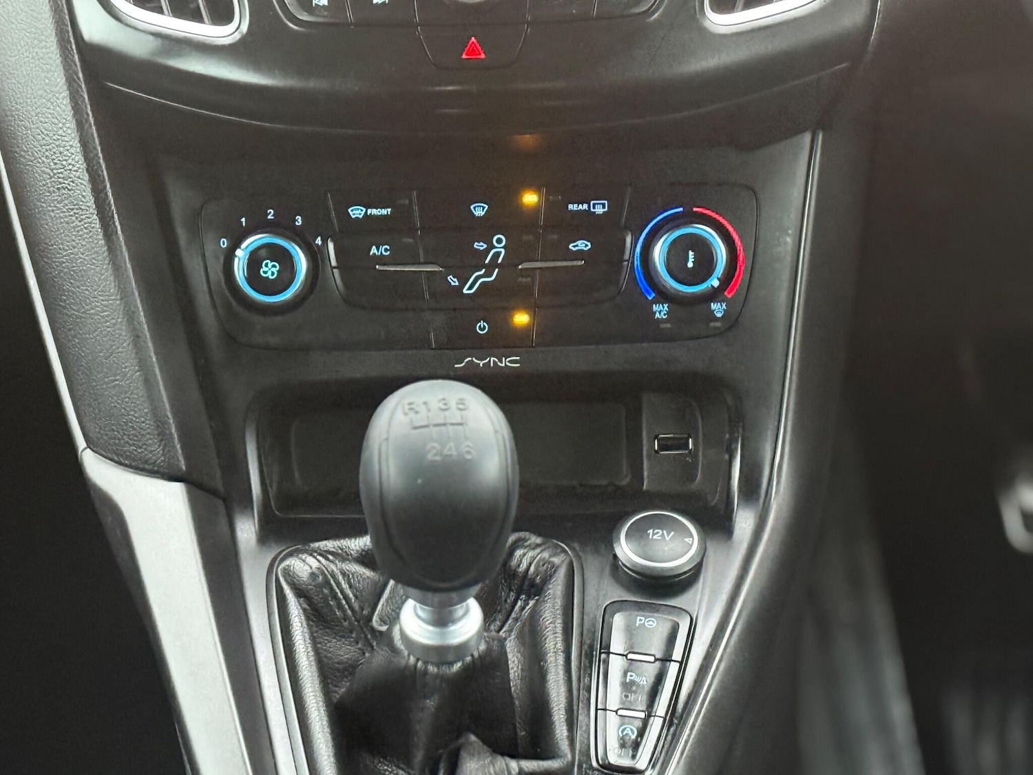 Used Ford Focus 2015 for sale - 77166479: Photo 21