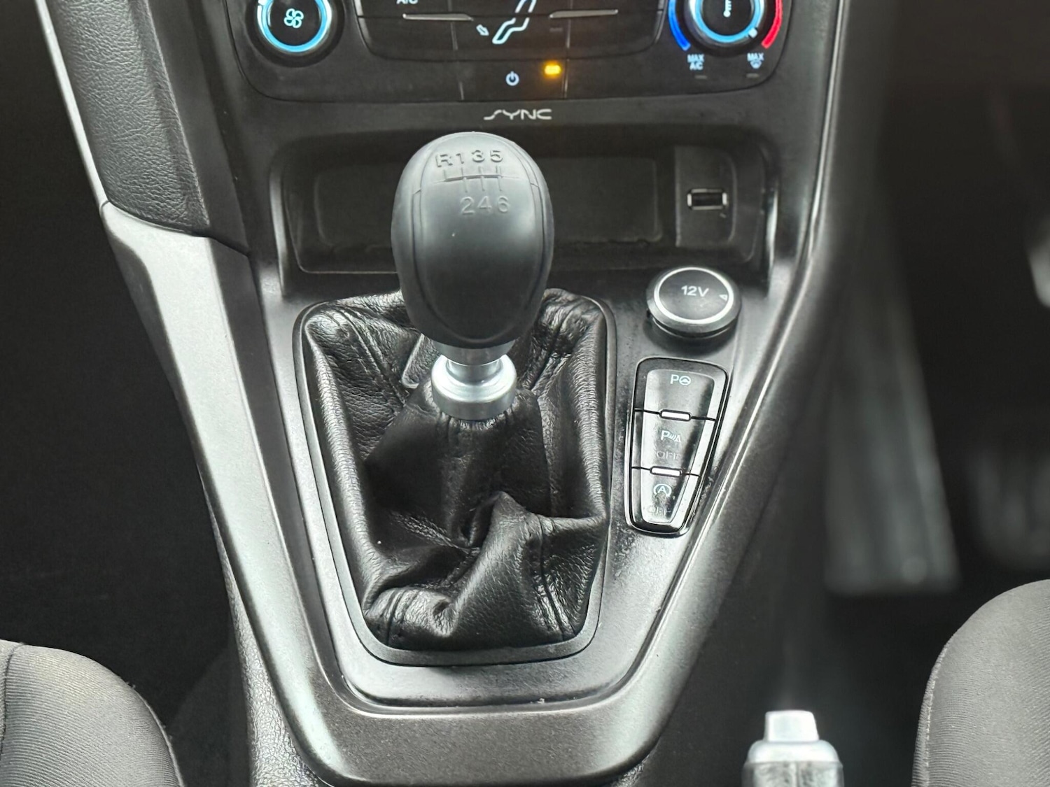 Used Ford Focus 2015 for sale - 77166479: Photo 22