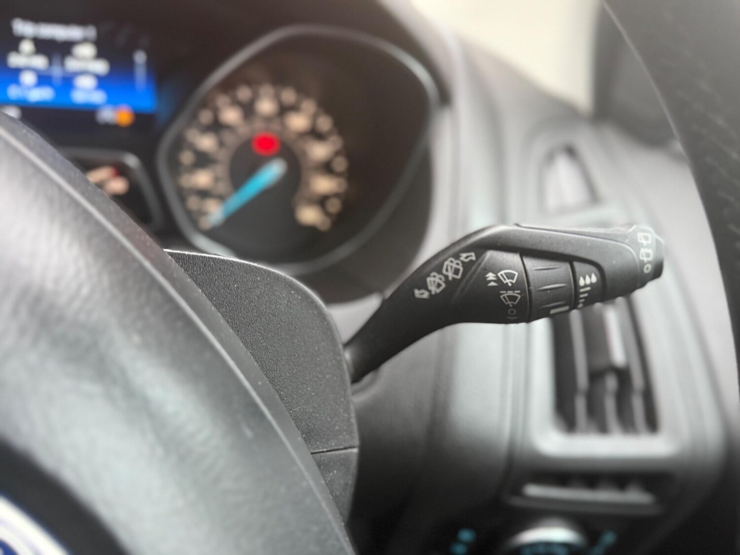 Used Ford Focus 2015 for sale - 77166479: Photo 38