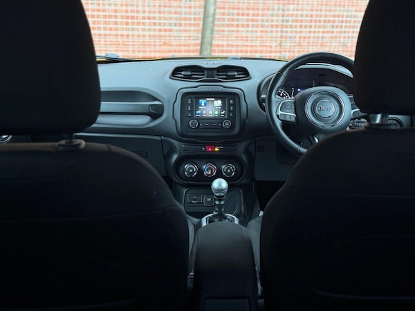 Used Jeep Renegade 2016 for sale - 76167498: Photo 12