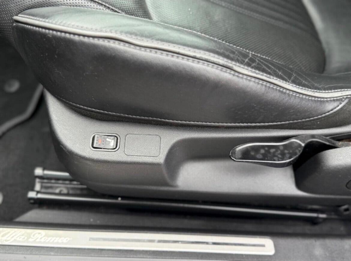 Used Alfa Romeo MiTo 2016 for sale - 76991866: Photo 36