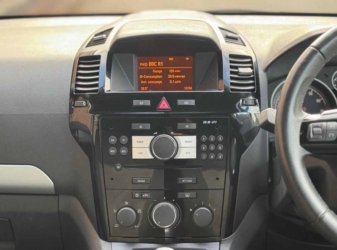 Used Vauxhall Zafira 2014 for sale - 76878378: Photo 19