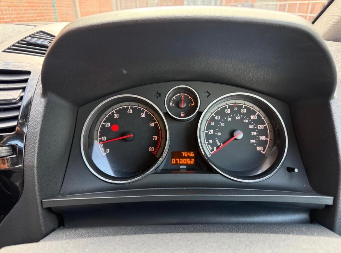 Used Vauxhall Zafira 2014 for sale - 76878378: Photo 23