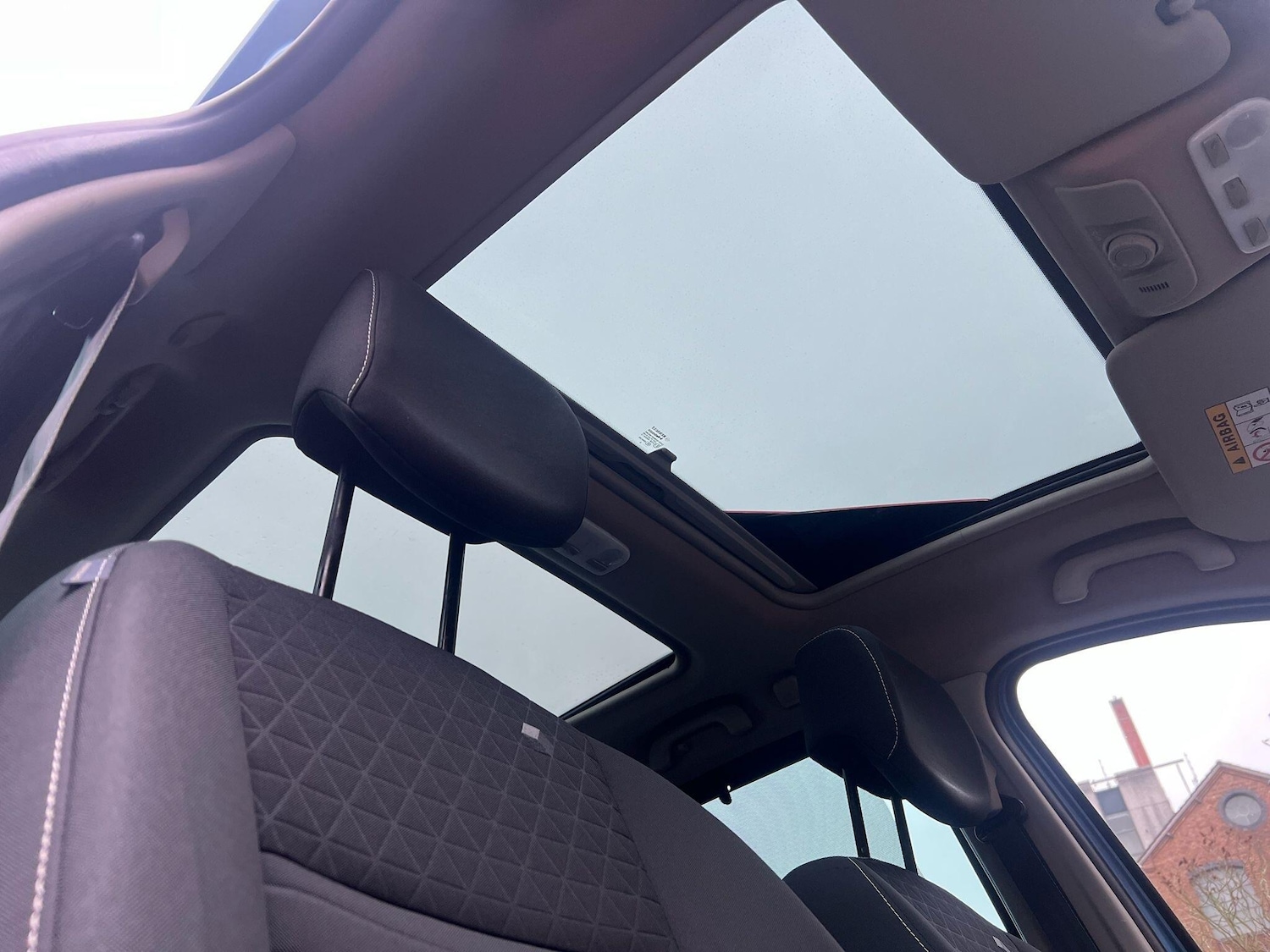 Used Renault Scenic 2016 for sale - 77331560: Photo 32